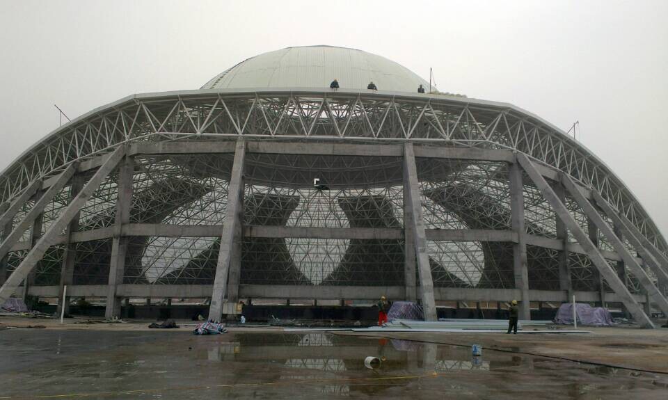 双滦区温泉馆网架工程